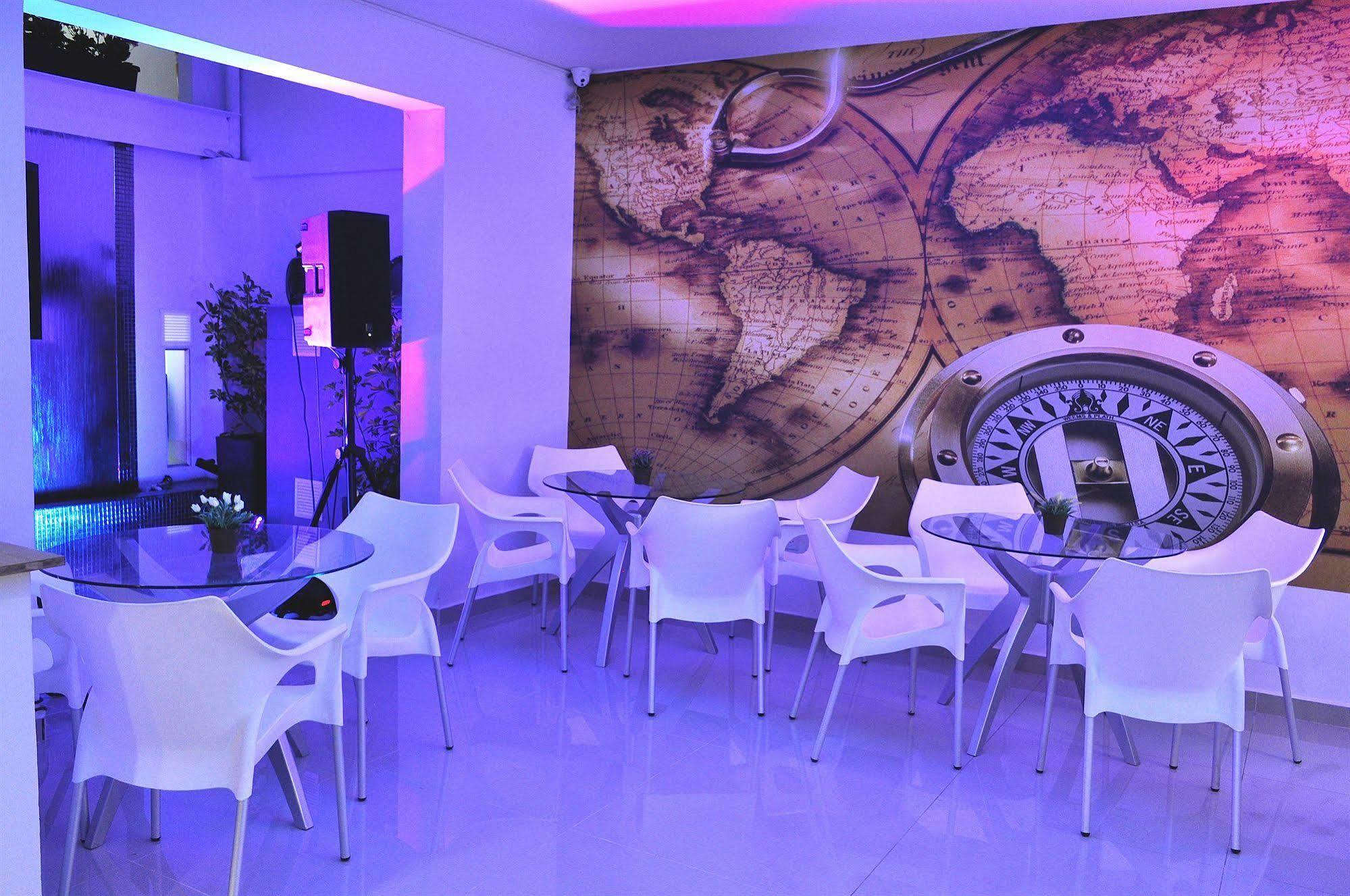 Hostal Lleras Calle 8 ميديلين المظهر الخارجي الصورة